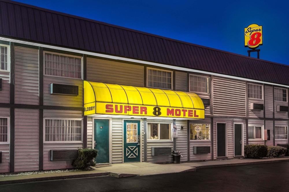 Hotel Super 8 By Wyndham Wooster Zewnętrze zdjęcie
